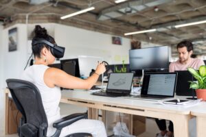 Read more about the article The Role of Technology in Modern Central London Real Estate